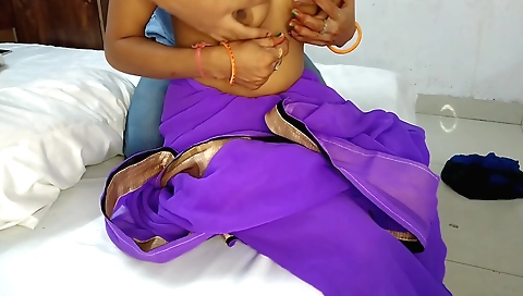 Padosan Ka Ilaaz Karne Aaya Tha Aur Chod Ke Chala Gya