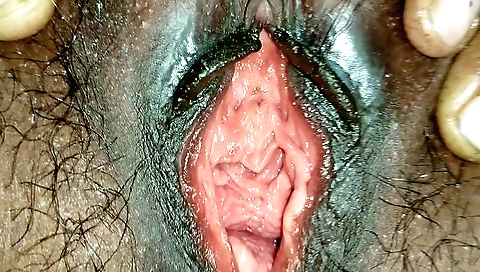 Stepsis has fun with herself in her amateur solo video