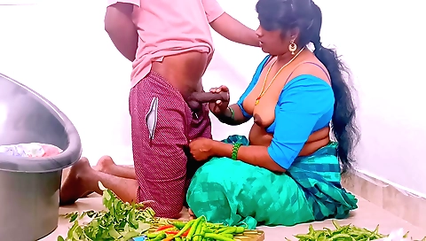 Busty stepmother fucks her stepbrother in her big ass