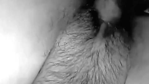 Indian hairy bhabdi sex video with hot hairy pussy