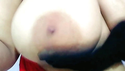 Indian amateur video showing her big natural boobs