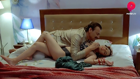 Cute little toy-played brunette babe with a nice face