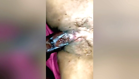 Hairy Indian woman has sex in a hot homemade video