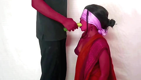 Indian girl gets fucked in the ass in homemade porn