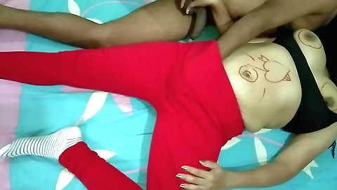 Indian teen with big tits is showing off on the webcam