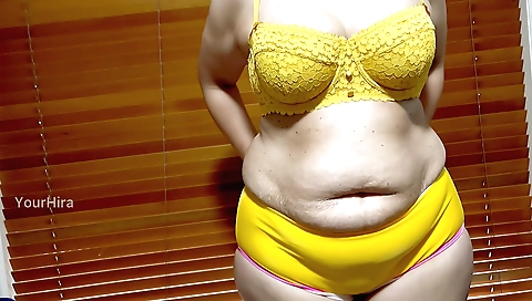 Sexy wife bra change show with big ass and big tits