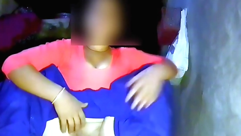 Indian amateur girl masturbates in her favorite room