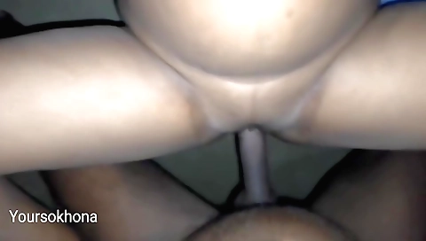 Indian lady is on the bed and gets a man's dick inside her