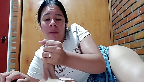 Amatur girl with curly hair is told to give your friend her sweet job