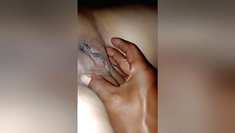 Indian bhabhi shows her pussy in pov amateur video