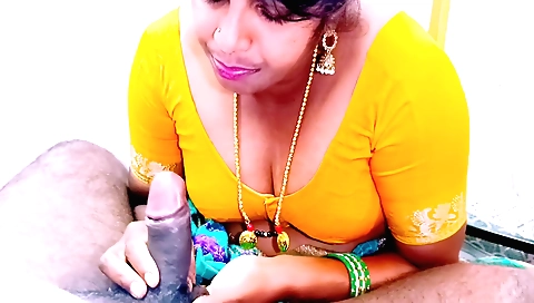 Indian amateur hottie with big boobs is taking a dick