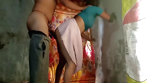Indian college girls fucked threesome in homemade vid