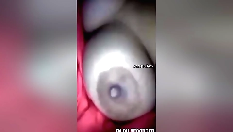 Amateur solo female with big tits in the web cam video