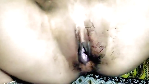 Indian girl teaching a blowjob at the end of the day