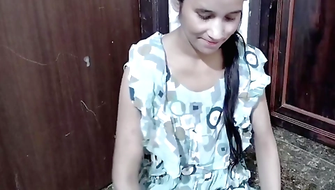 Teen 18+ Age College Girl Ko Paise Dekar Jabar Dasti Pela