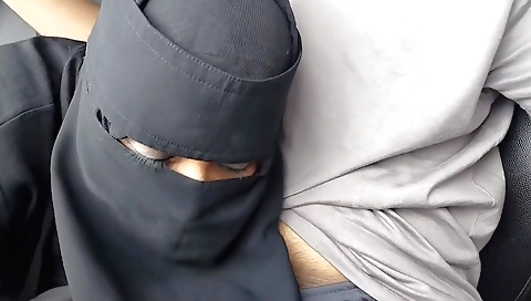 Hot indian sex on amateur hd video with a girl and a muslim