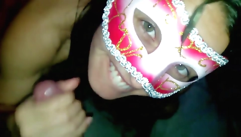 Indian milf 18+ gets her pussy and pussy lips licked